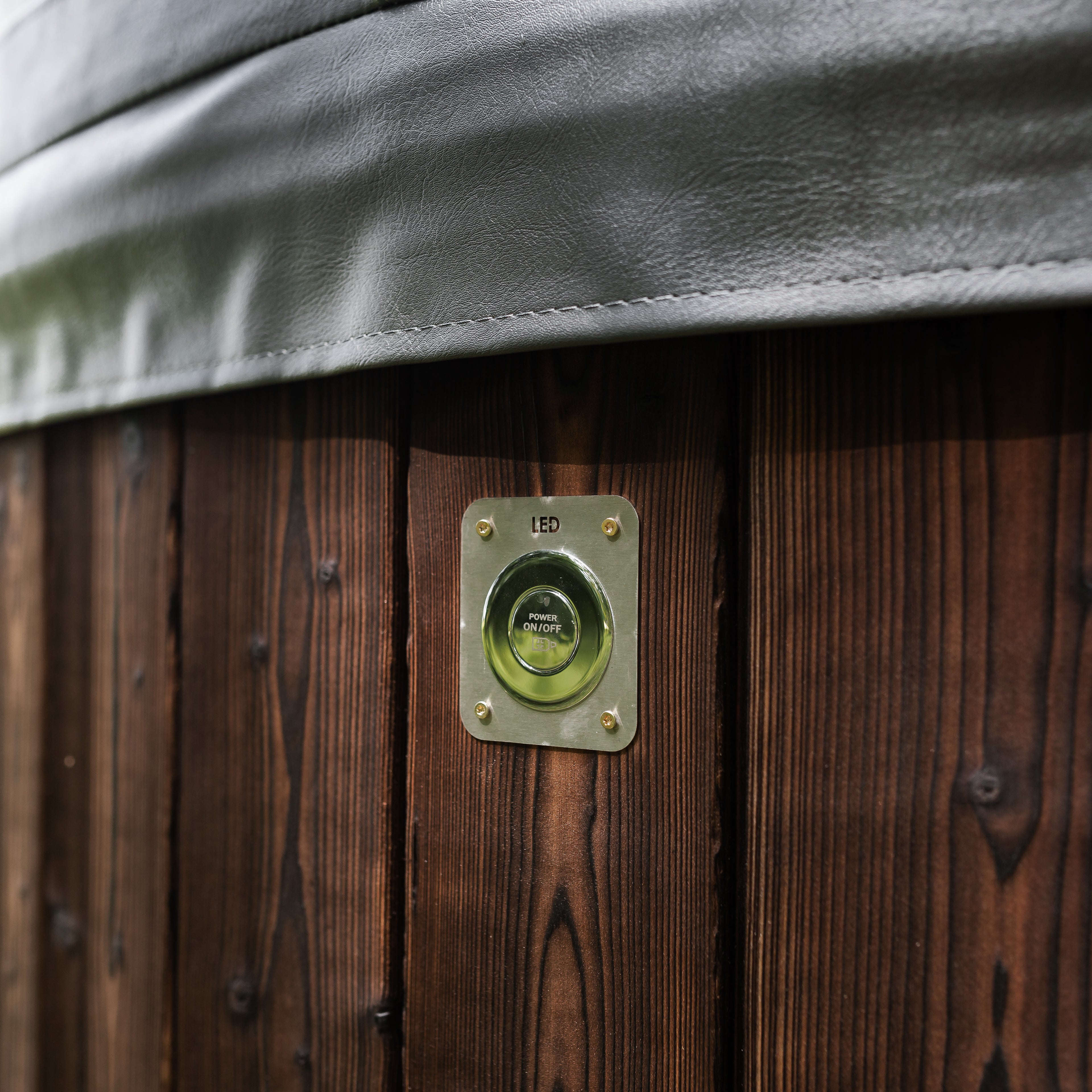 MWT4 Wood-Fired Hot Tub