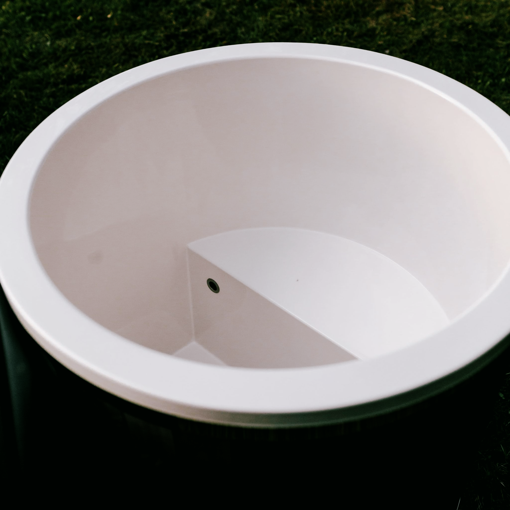 MWC-1 Cold Plunge Tub